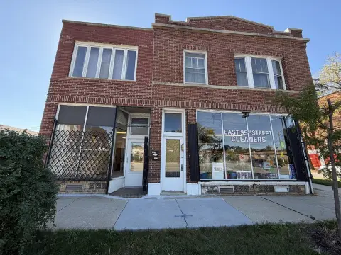 Roseland Retail/Office Space Available