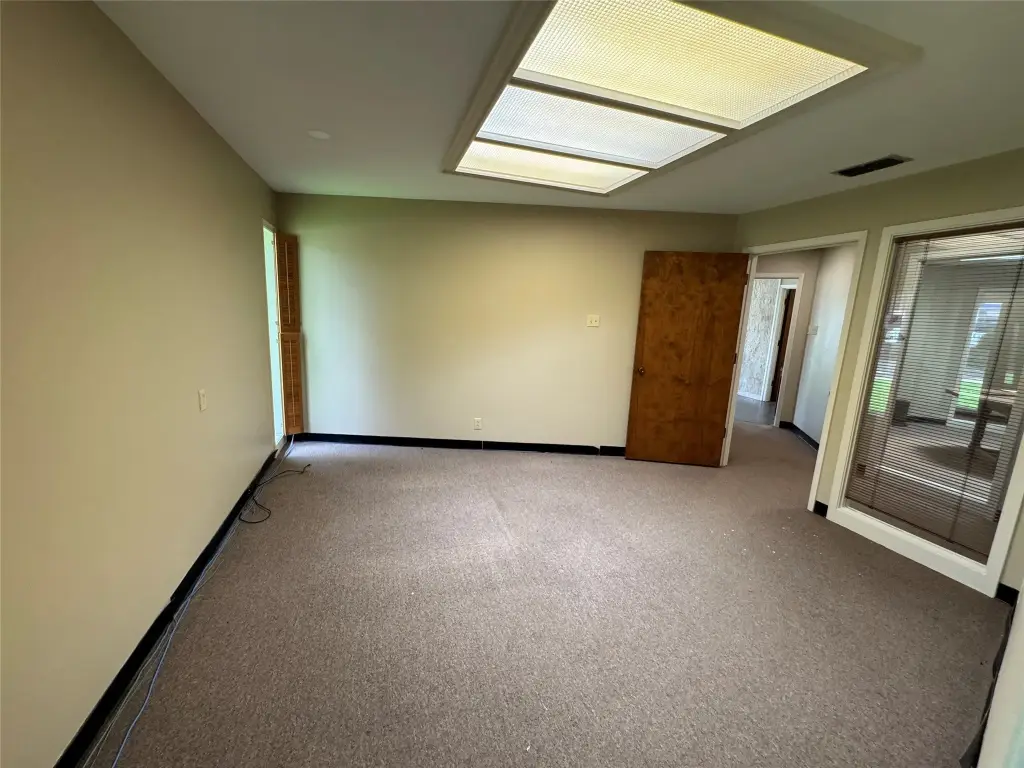 Picture 30