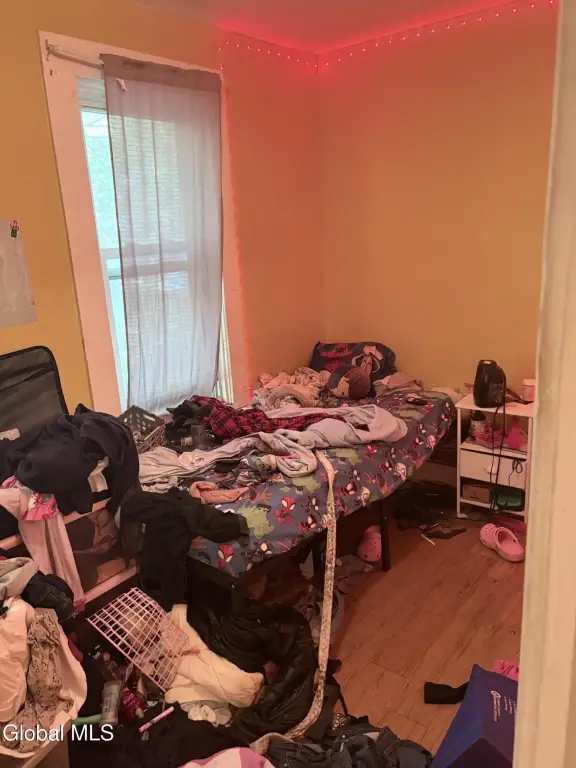 Picture 16