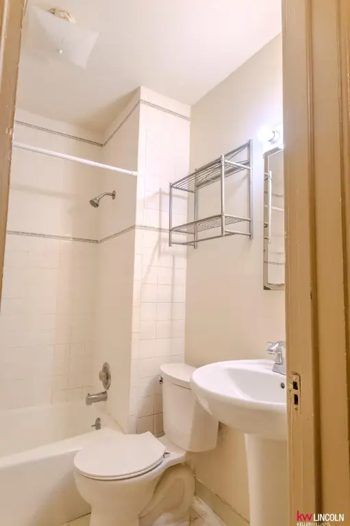 Picture 18