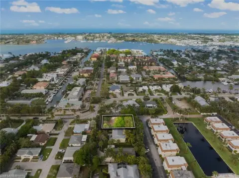 Residential Lot in Naples Location