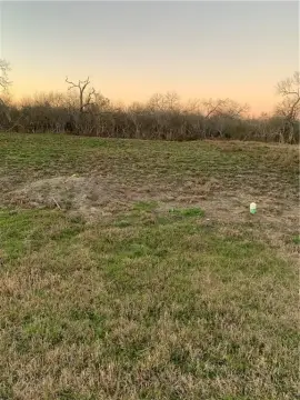 Land For Sale in Skidmore