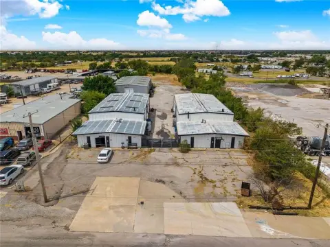 Flex Property with Three Buildings