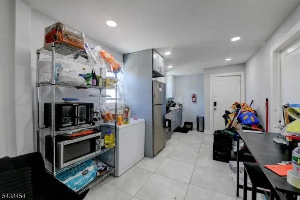 Picture 7