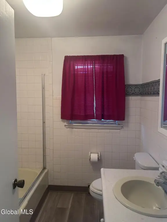 Picture 30