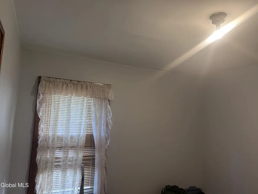 Picture 18