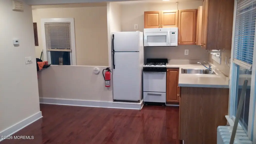 Picture 12