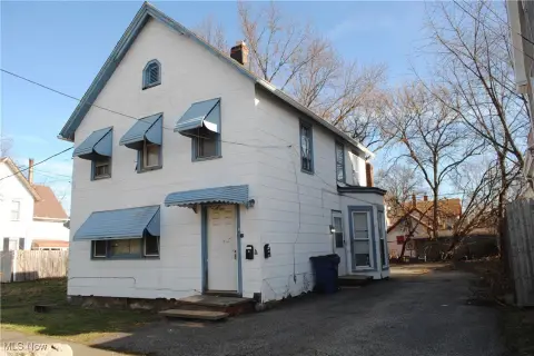Updated Duplex in Old Brooklyn