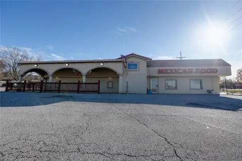 Turnkey Restaurant Opportunity