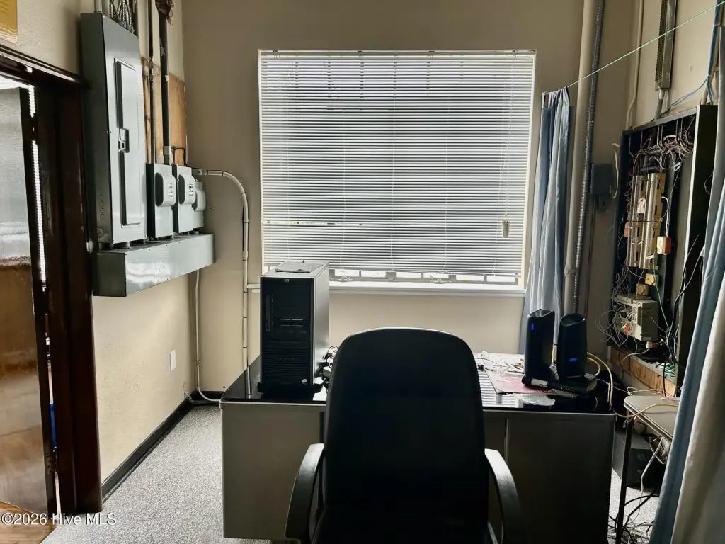 Picture 5