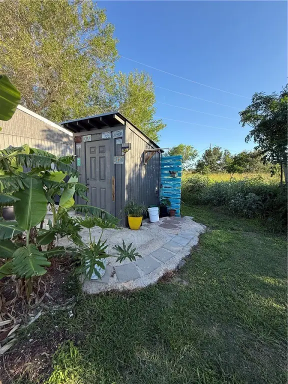 Picture 19