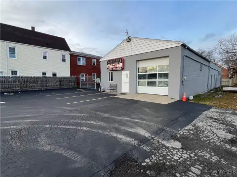 Niagara Falls Auto Body Shop