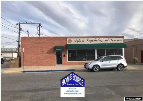 Riverton Office Building with Finishes