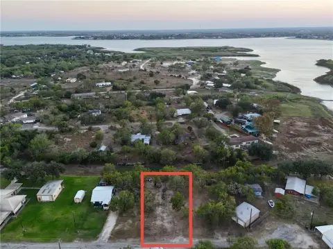 Lake Corpus Christi Canal Front Lot