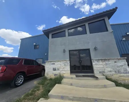 Laredo Warehouse and Lodge Property