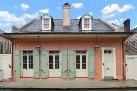 Historic Creole Cottage in French Quarter