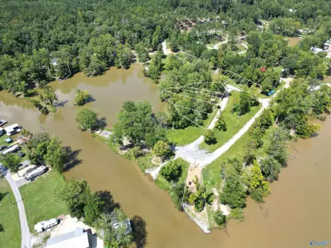 Deeded RV Lots in Cedar Bluff