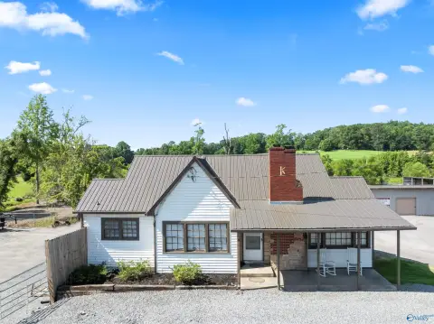 Guntersville Office or Residential Property