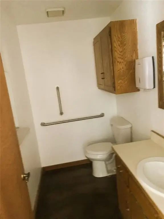 Picture 4