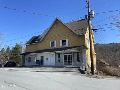 Commercial Space in Lackawaxen Village