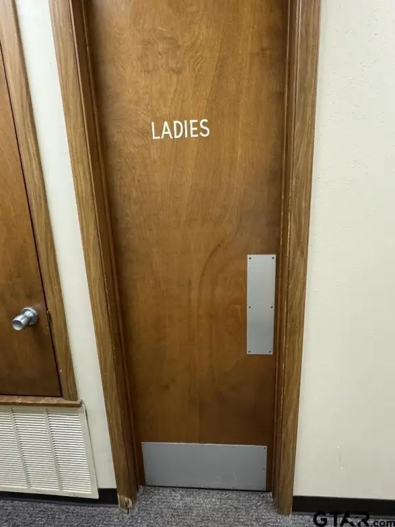 Picture 30