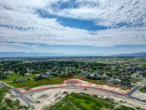 Residential Lot in West View