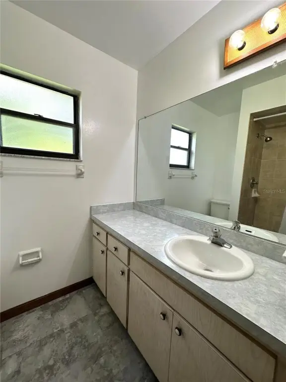 Picture 30