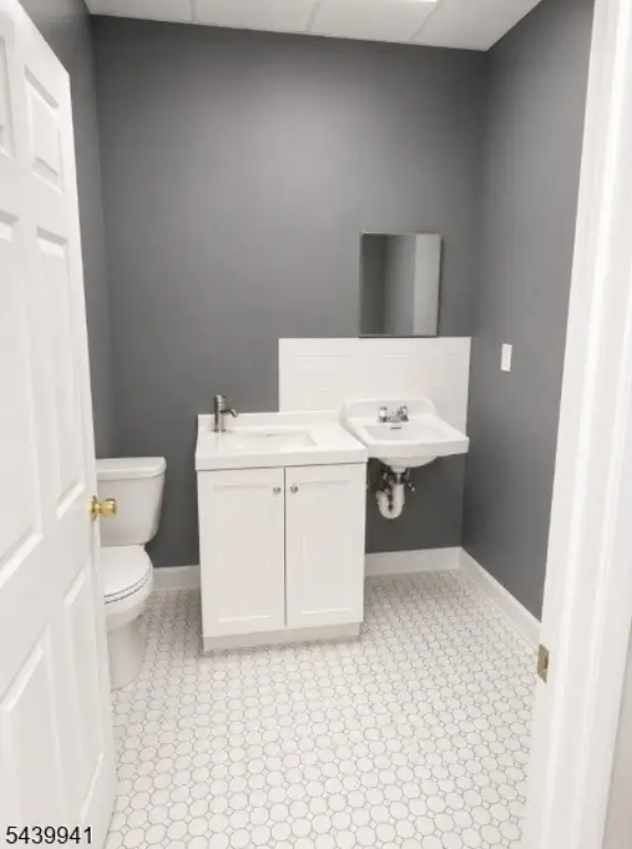 Picture 5
