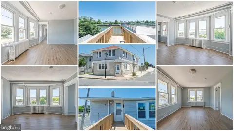 Spacious Duplex on Penrose Canal