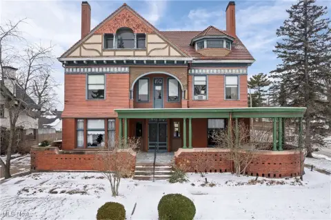 Historic Canton Office Building Auction