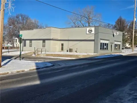 Retail Property in Paola, Kansas