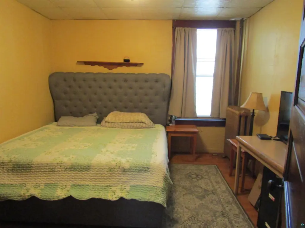 Picture 13