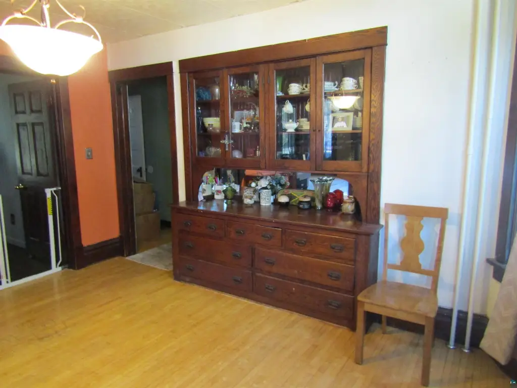 Picture 5