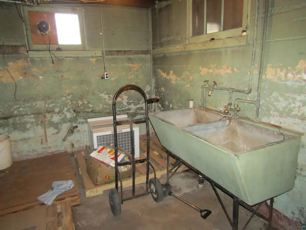 Picture 30