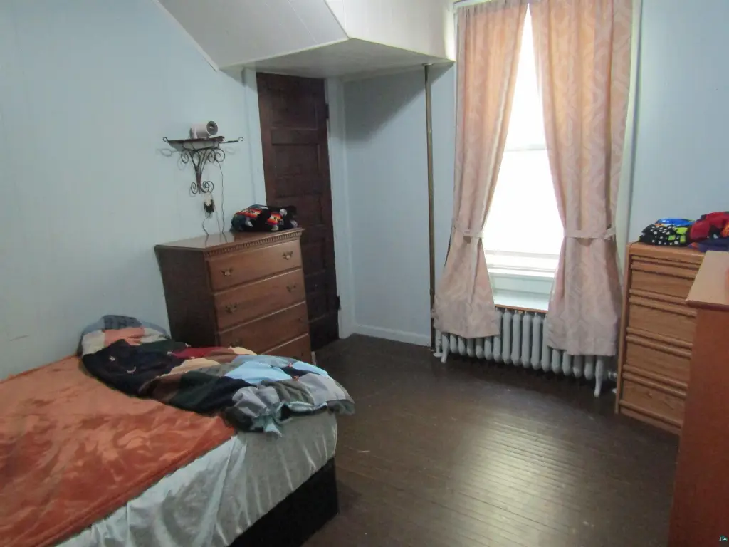Picture 9