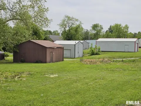 Versatile Commercial Property Package