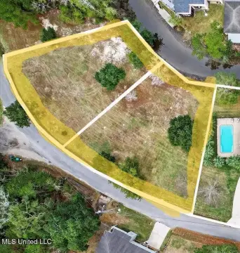 Cleared Lot Near Coastal Amenities