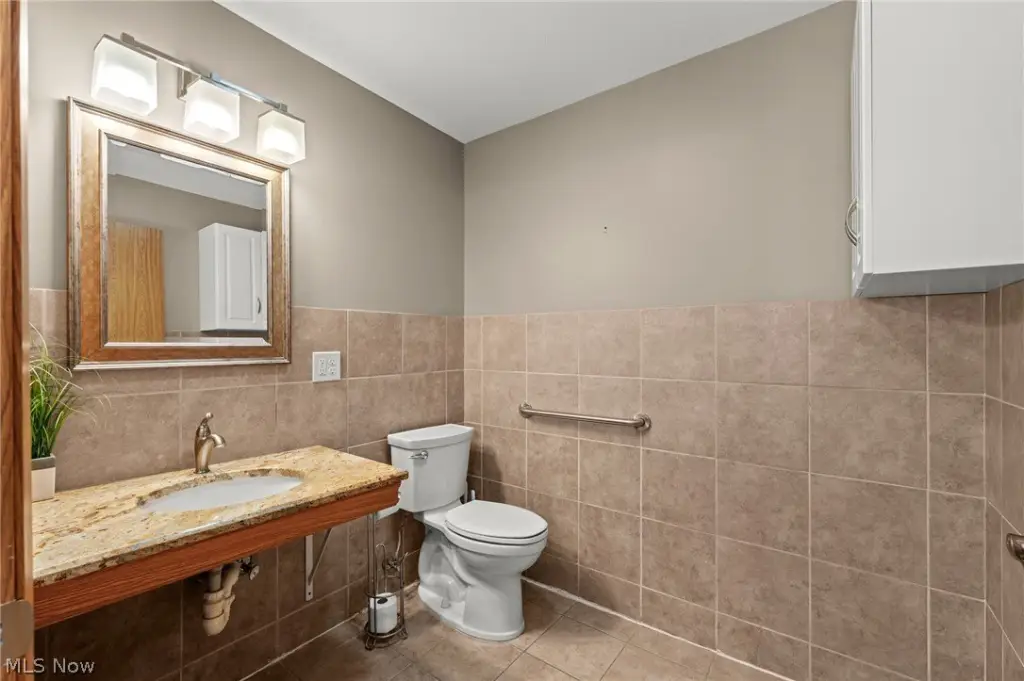 Picture 30