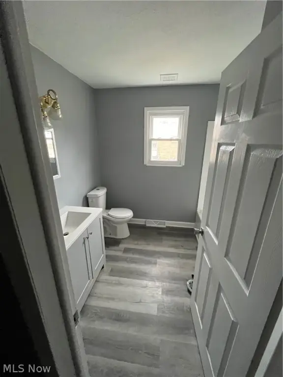 Picture 8