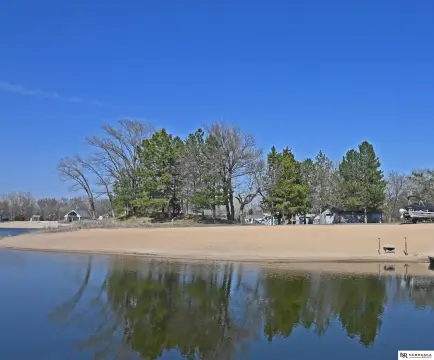 Lakefront Lot in Buccaneer Bay