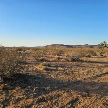 2.5 Acres in Yucca Valley