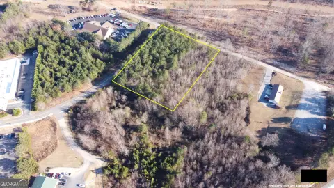 Commercial Land in Cornelia, GA