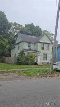 Two-Unit Property in Medina, NY