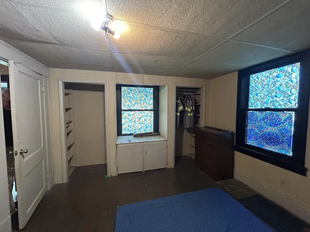 Picture 7