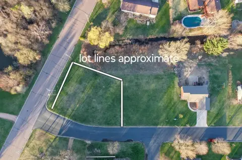 Residential Corner Lot in Wisconsin