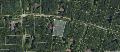Residential Land in Lake Community