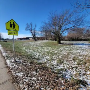 Oak Grove Commercial Corner Lot