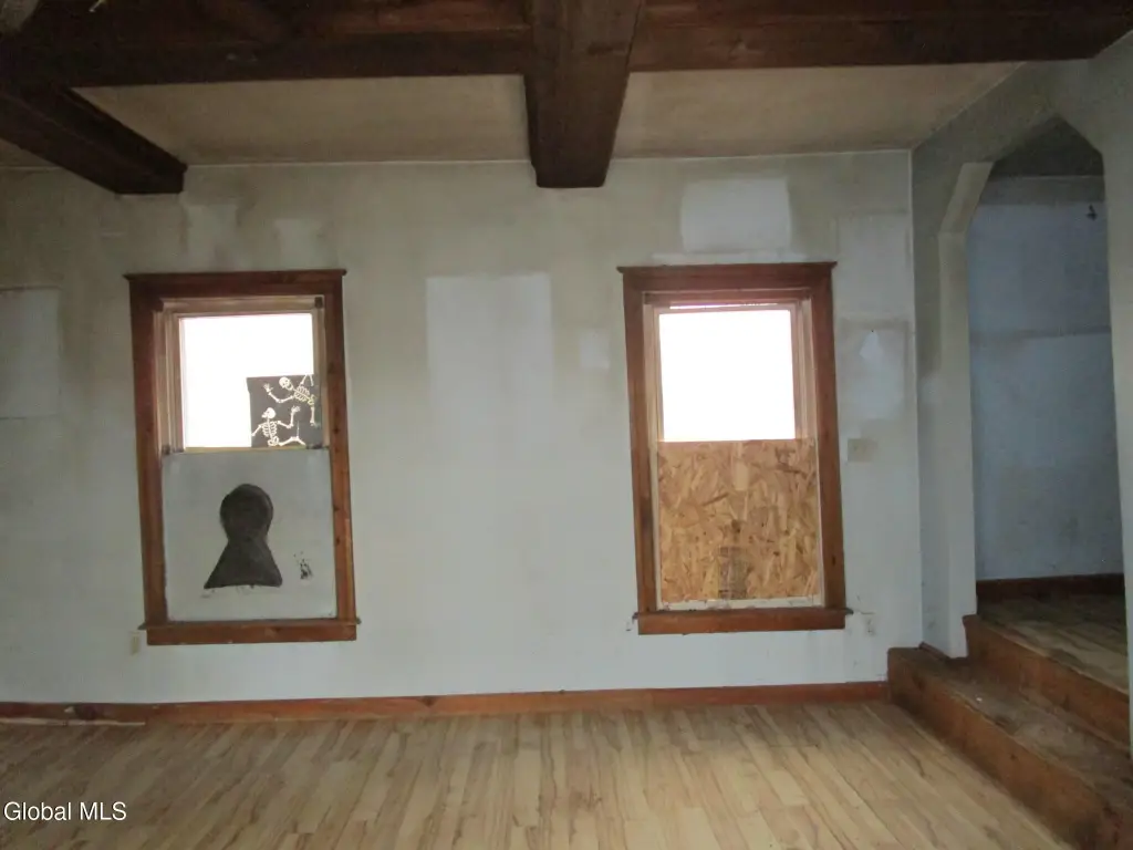 Picture 11
