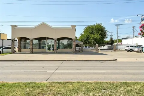 Freestanding Office Building with Pylon Sign