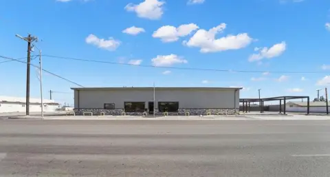 Pecos, TX Office Building